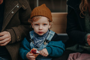 Kreative Ideen für natürliche Kinderfotos, Fotograf Freiburg Marcia Friese Fotografie
