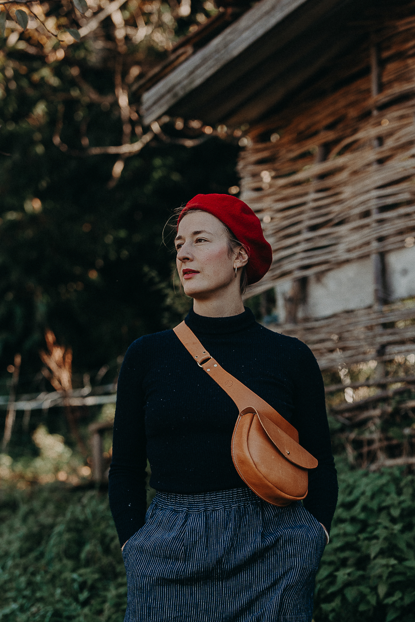 Ethische Taschen aus Bioleder: Laura Moser und die Kühe hinter ihrer nachhaltigen Handwerkskunst